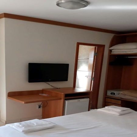 Golden Dolphin Grand Hotel Excelente Caldas Novas Esterno foto